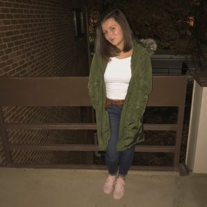 Meet your Posher, Maddie